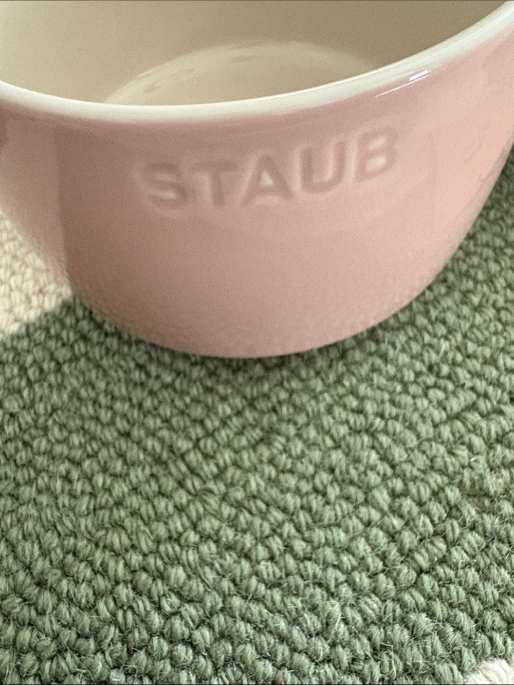 NWT Staub Stackable 17 oz Mugs Light Pink- Set of 2 - Picture 8 of 10